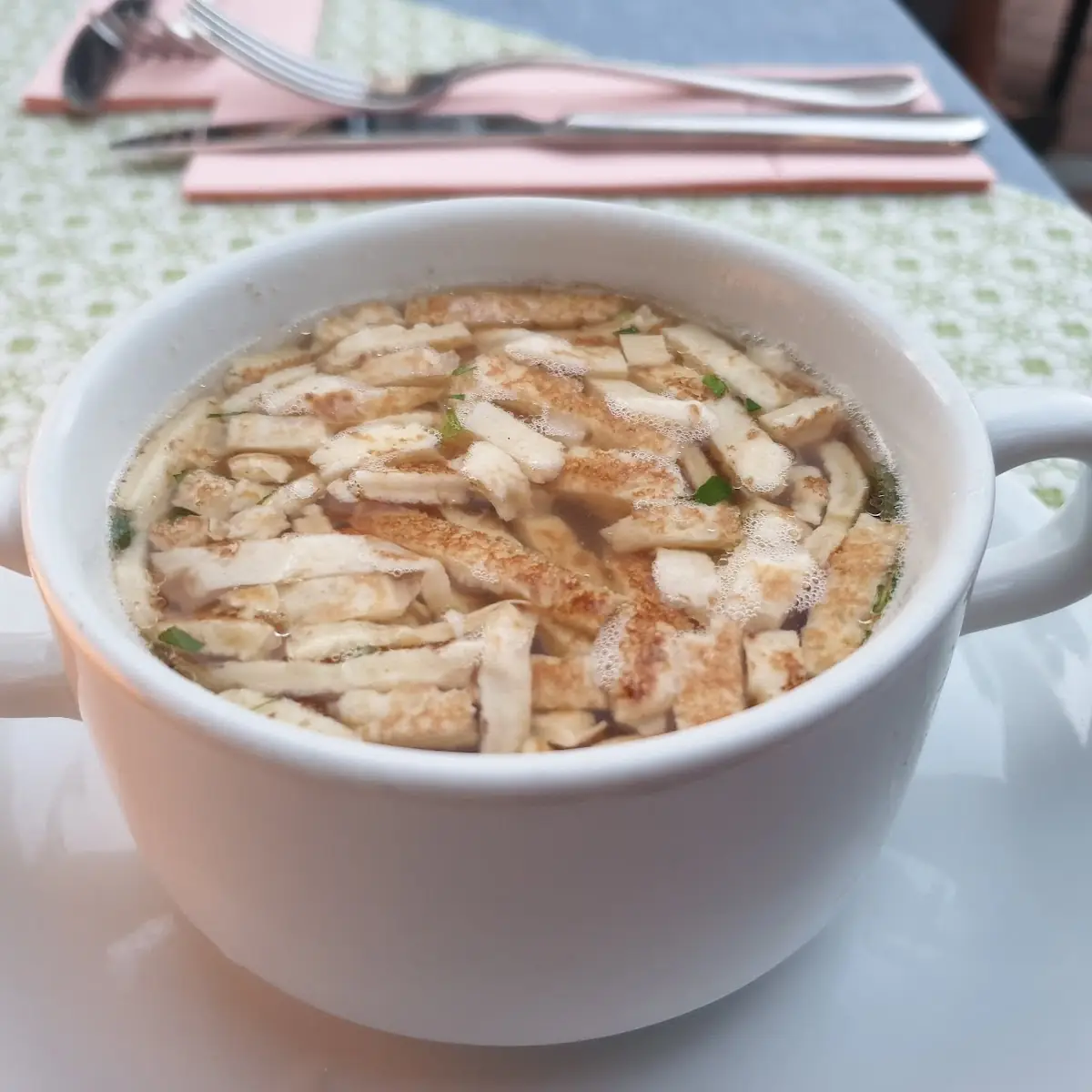 Soupe with Streap of Pancake