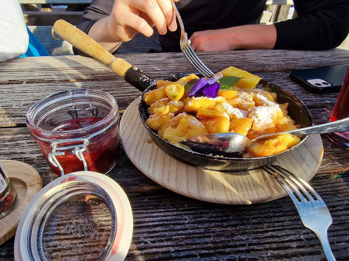 Kaiserschmarren Mit Zwetschkenröster