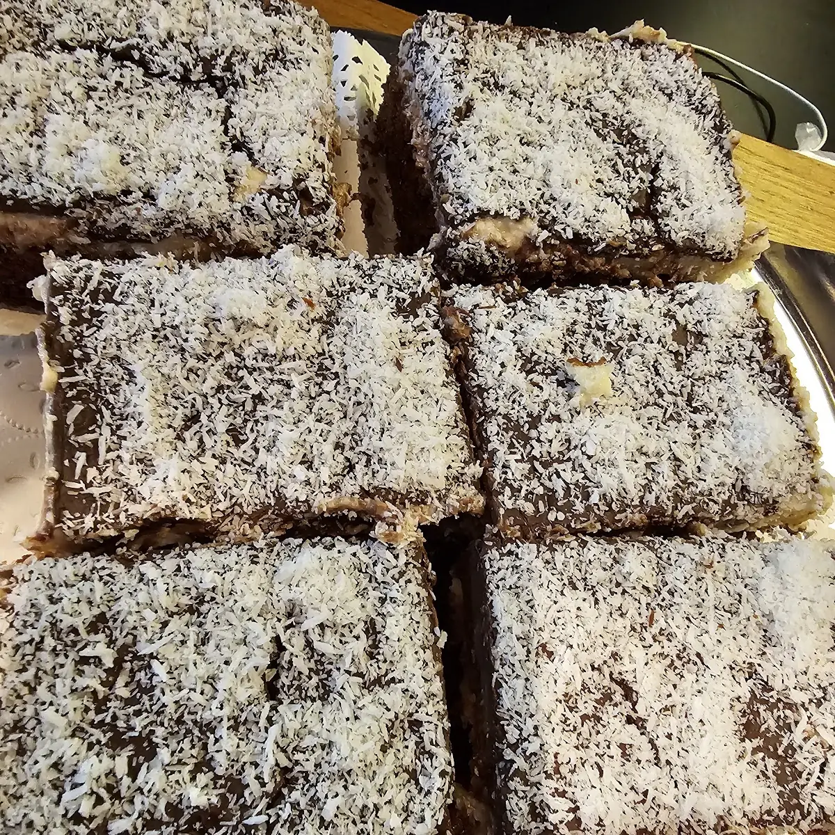 Kokos Schokolde Cake 1 Stük