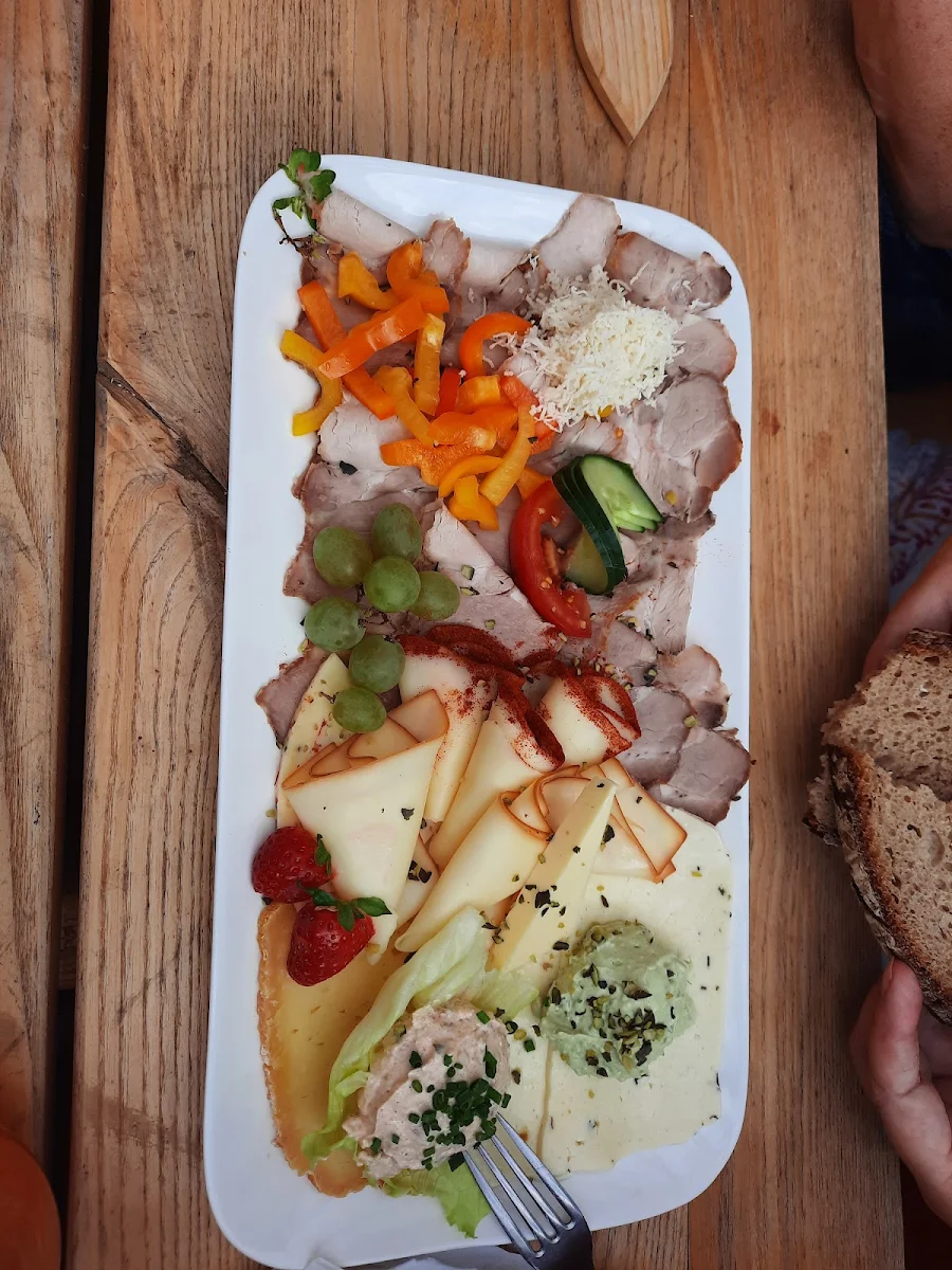 Käsebratenteller