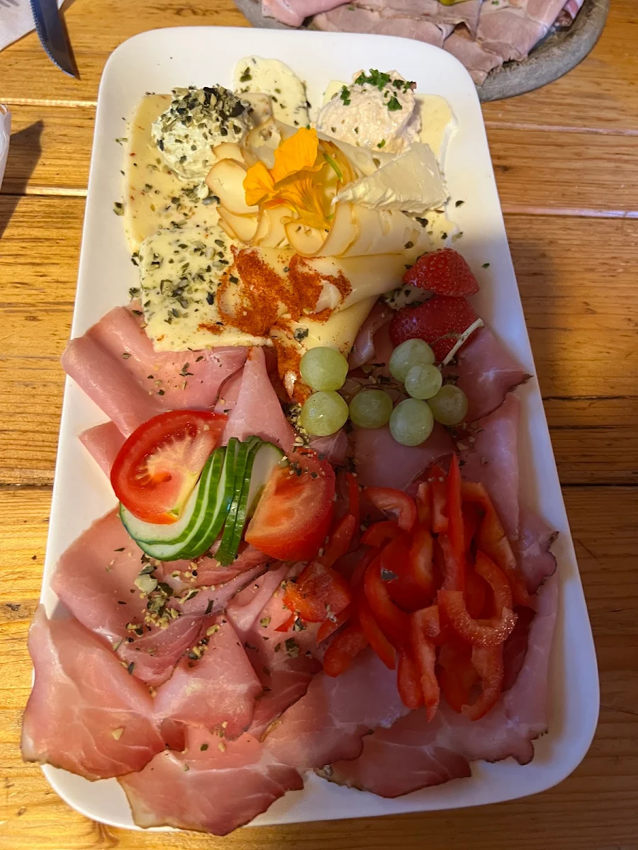 Wurst Käseteller