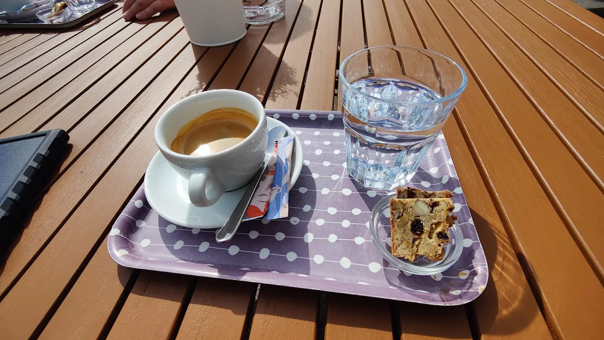 Schwarzer Kaffee
