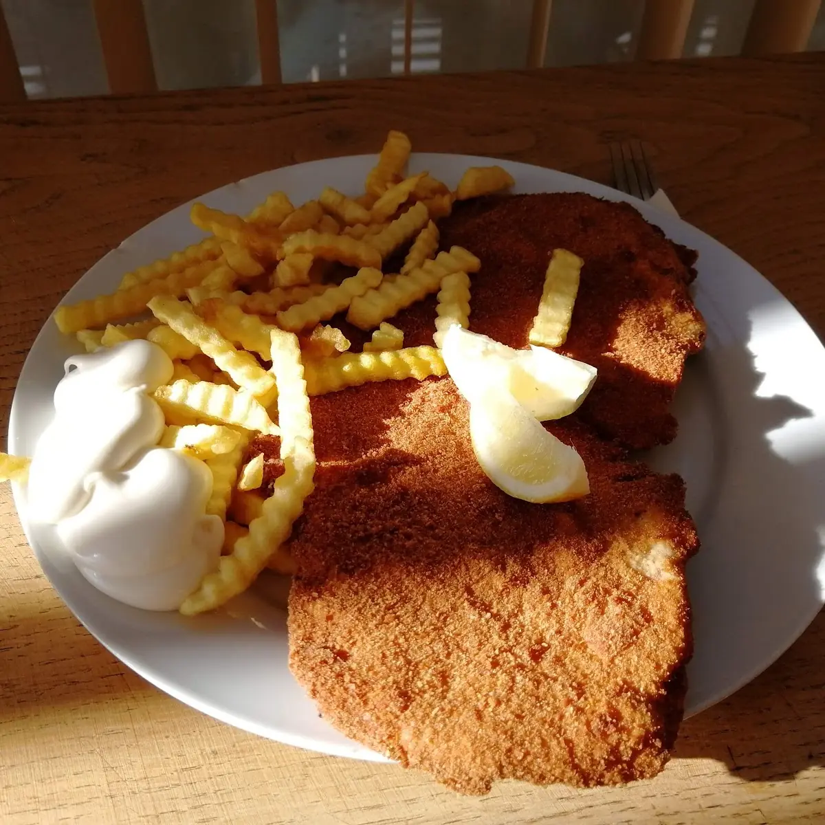 Schnitzel Wiener Art Mit Pommes-frites