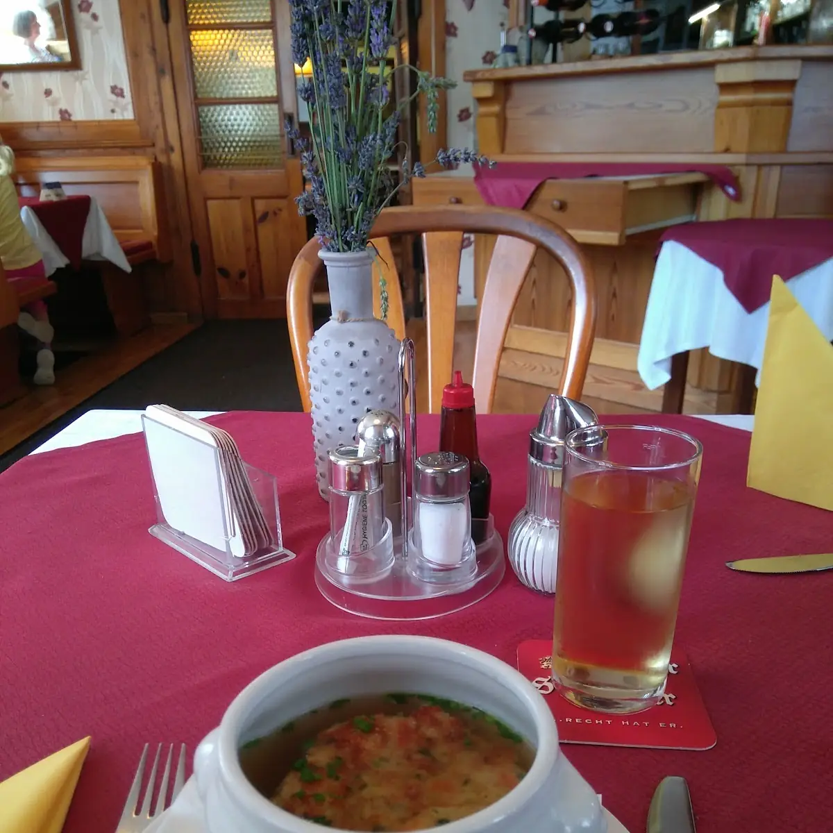 Kaspressknödelsuppe