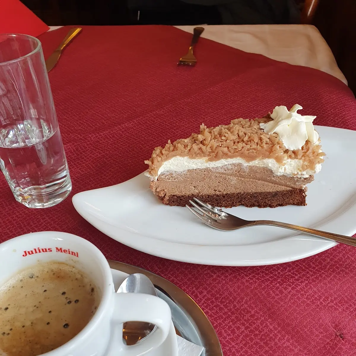 Maroni Mousse Au Chocolat