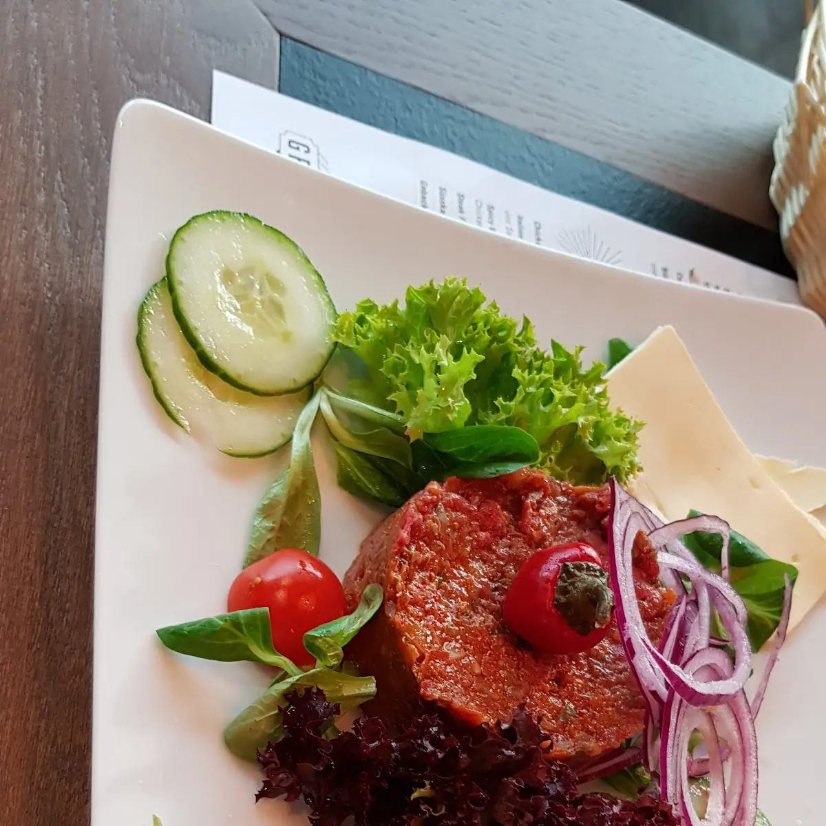 Beef Tarta