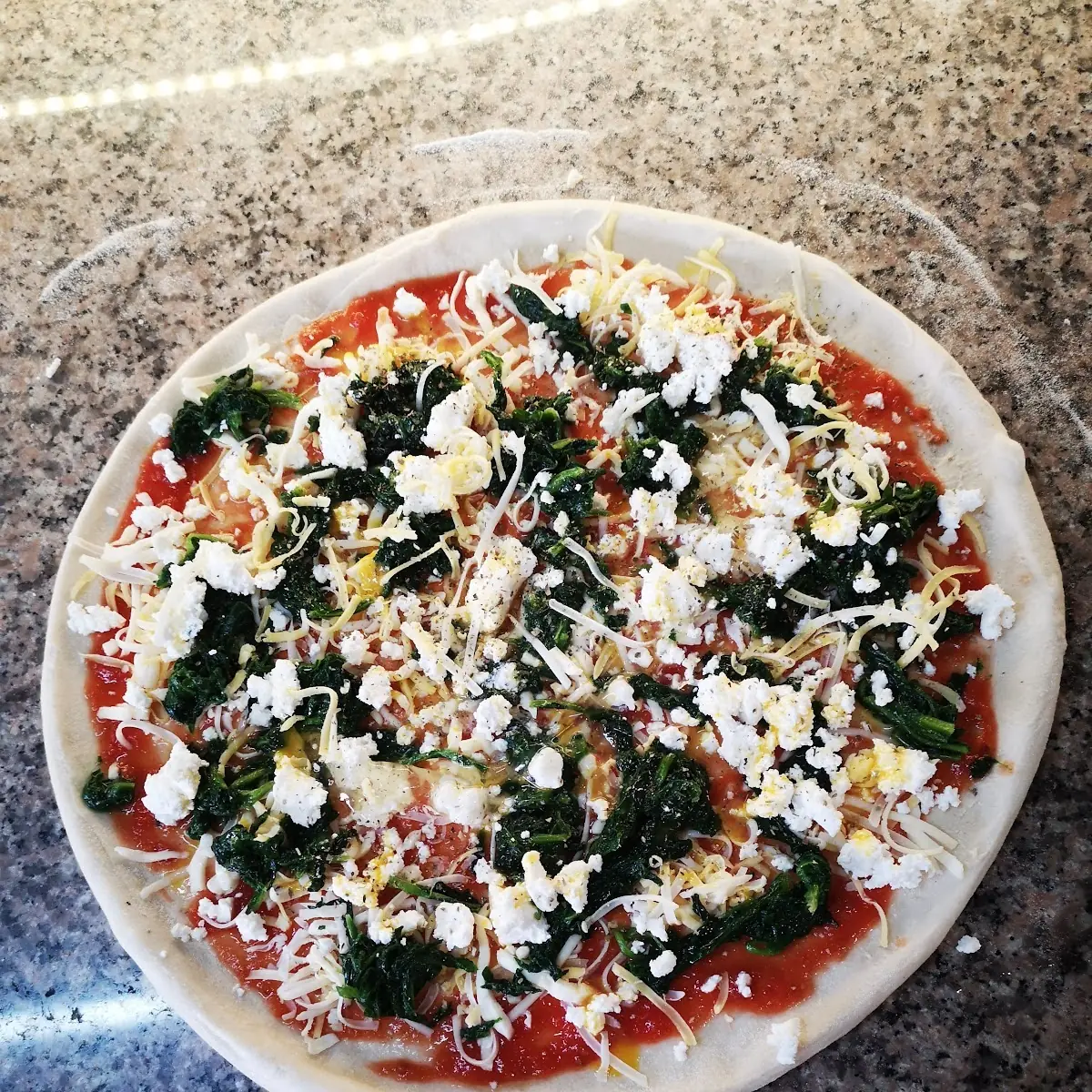 Pizza Spinat