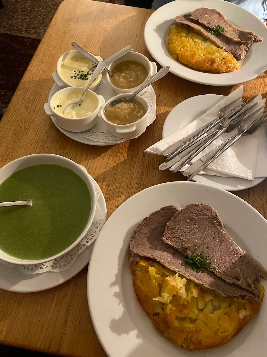 Bio Tafelspitz M Rösti Cremespinat & Saucen