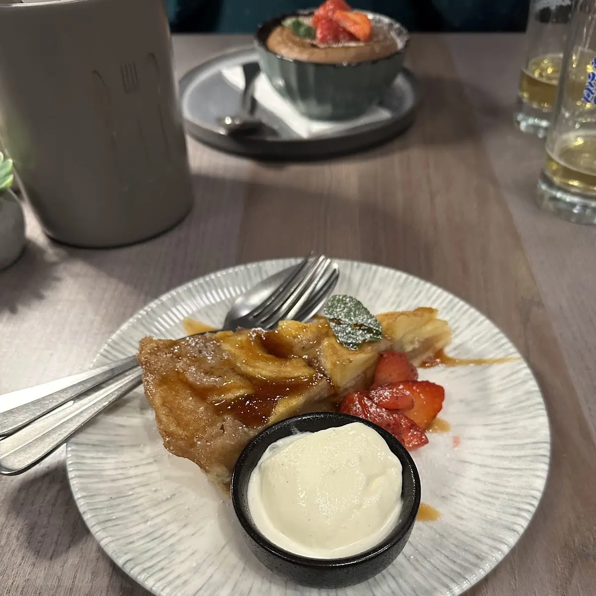 Apfelkuchen Mit Vanilleeis