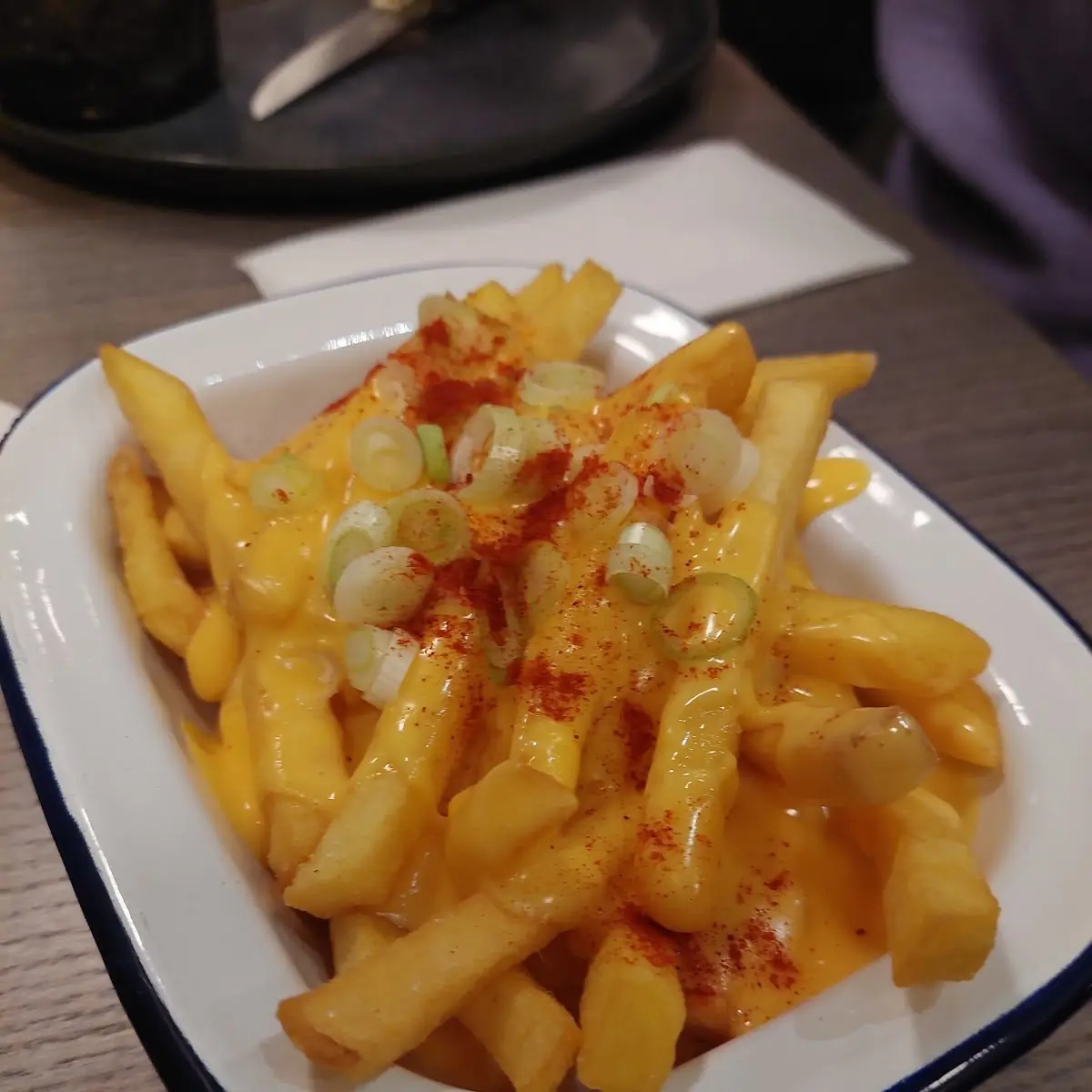 Käse Pommes