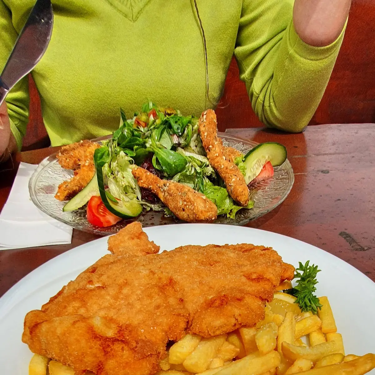 Schnitzel Mit Pommes Frites