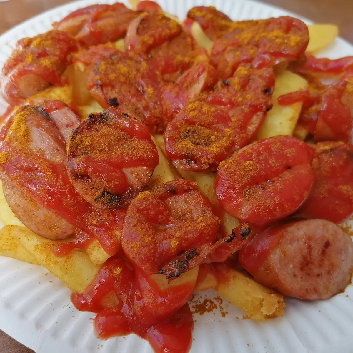 Currywurst Mit Pommes Frites