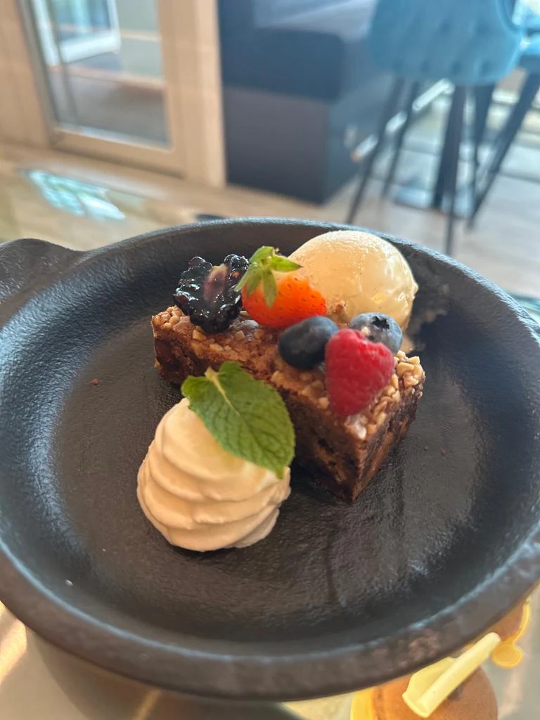 Brownie Mit Vanille-eis