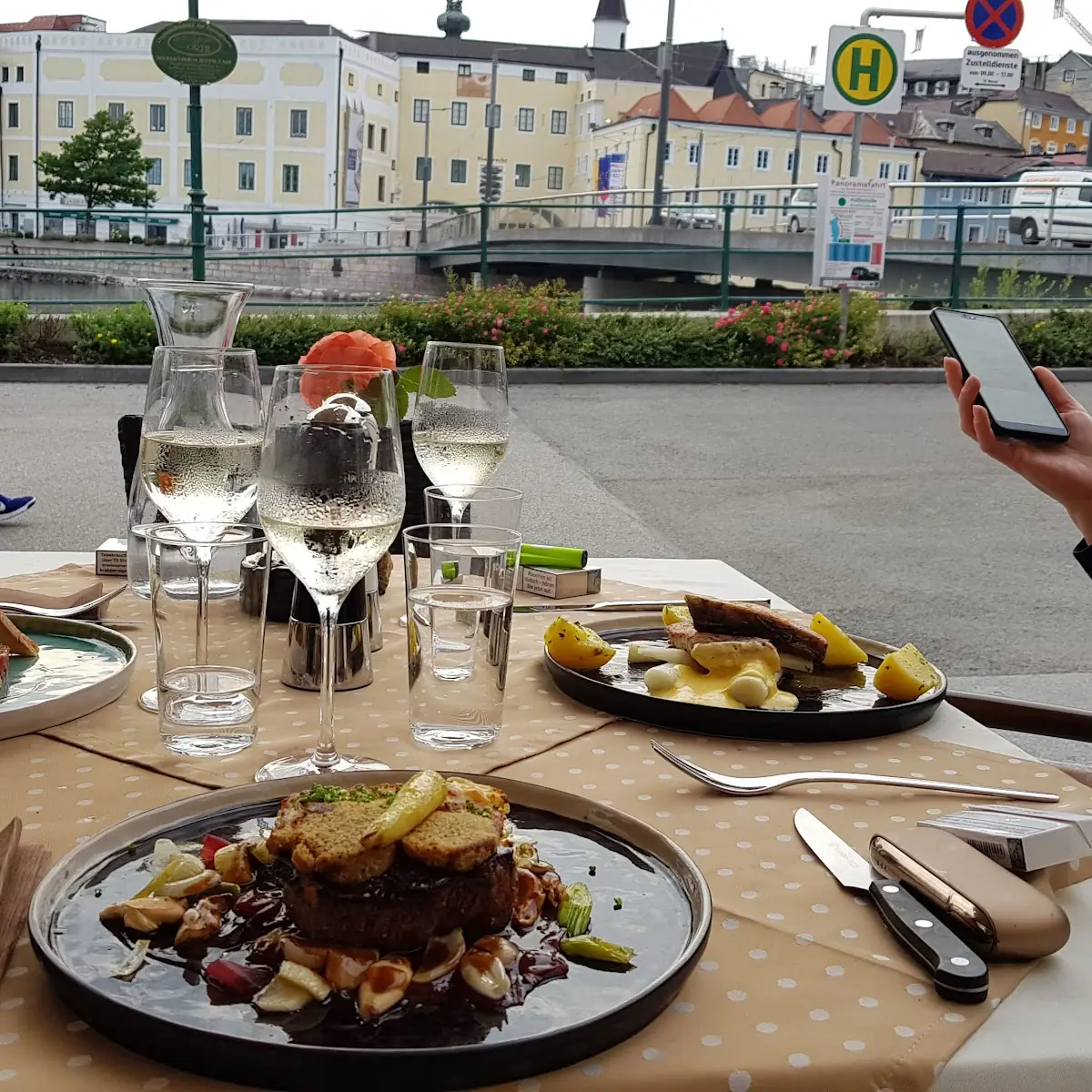 Seekarpfenfilet Mit Spargel Und Kartoffeln