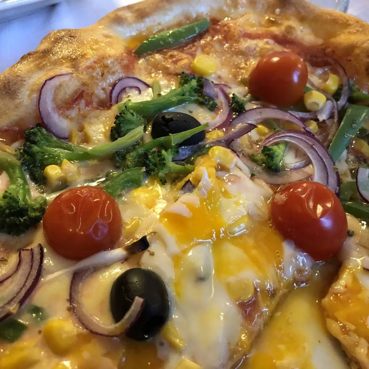 Pizza Paprika & Mais