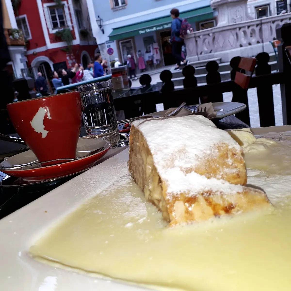 Strudel de Manzana Y Cortado