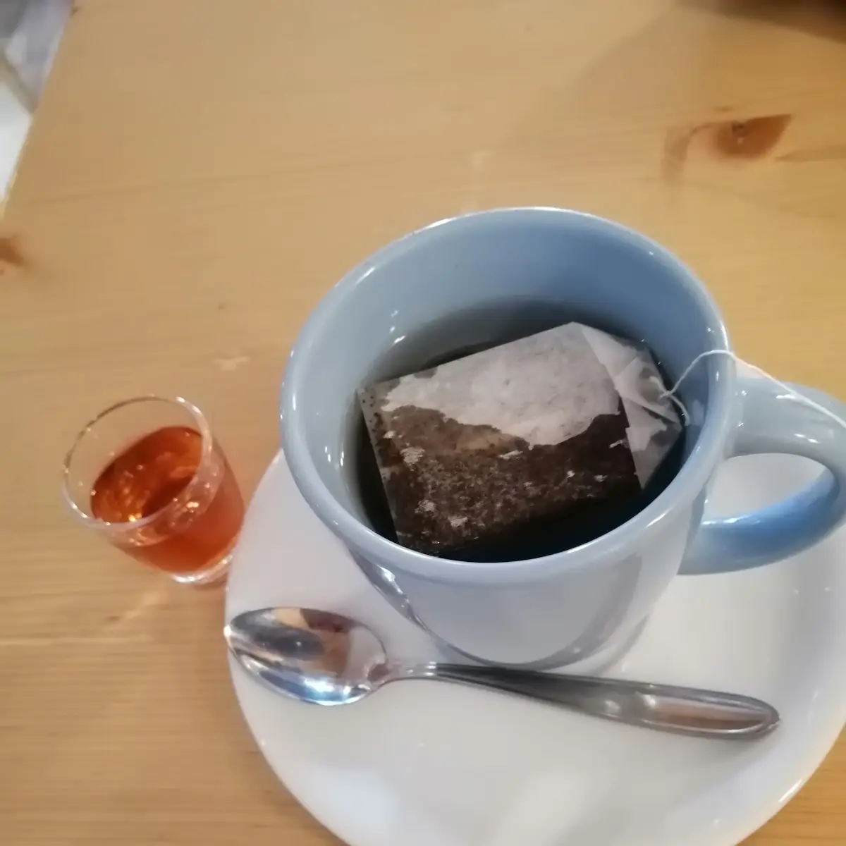 Tee Mit Rum