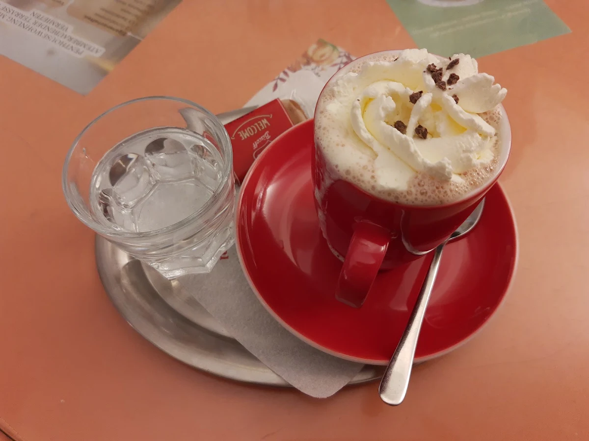 Heiße Schokolade Mit Schlagobers