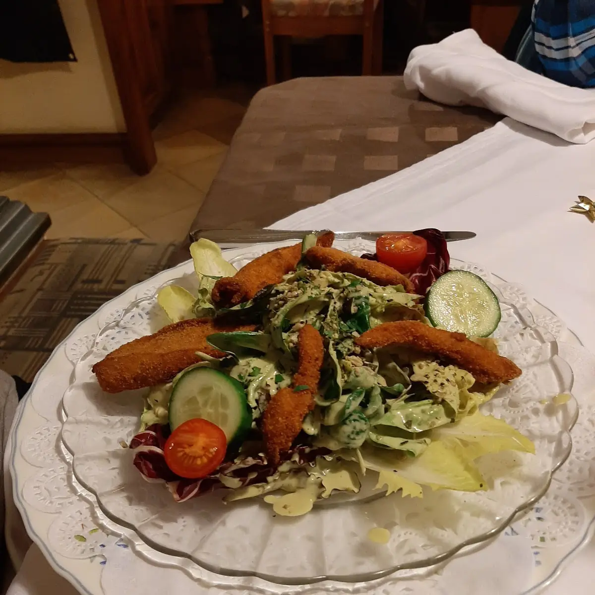 Steirische Backhendelsalat