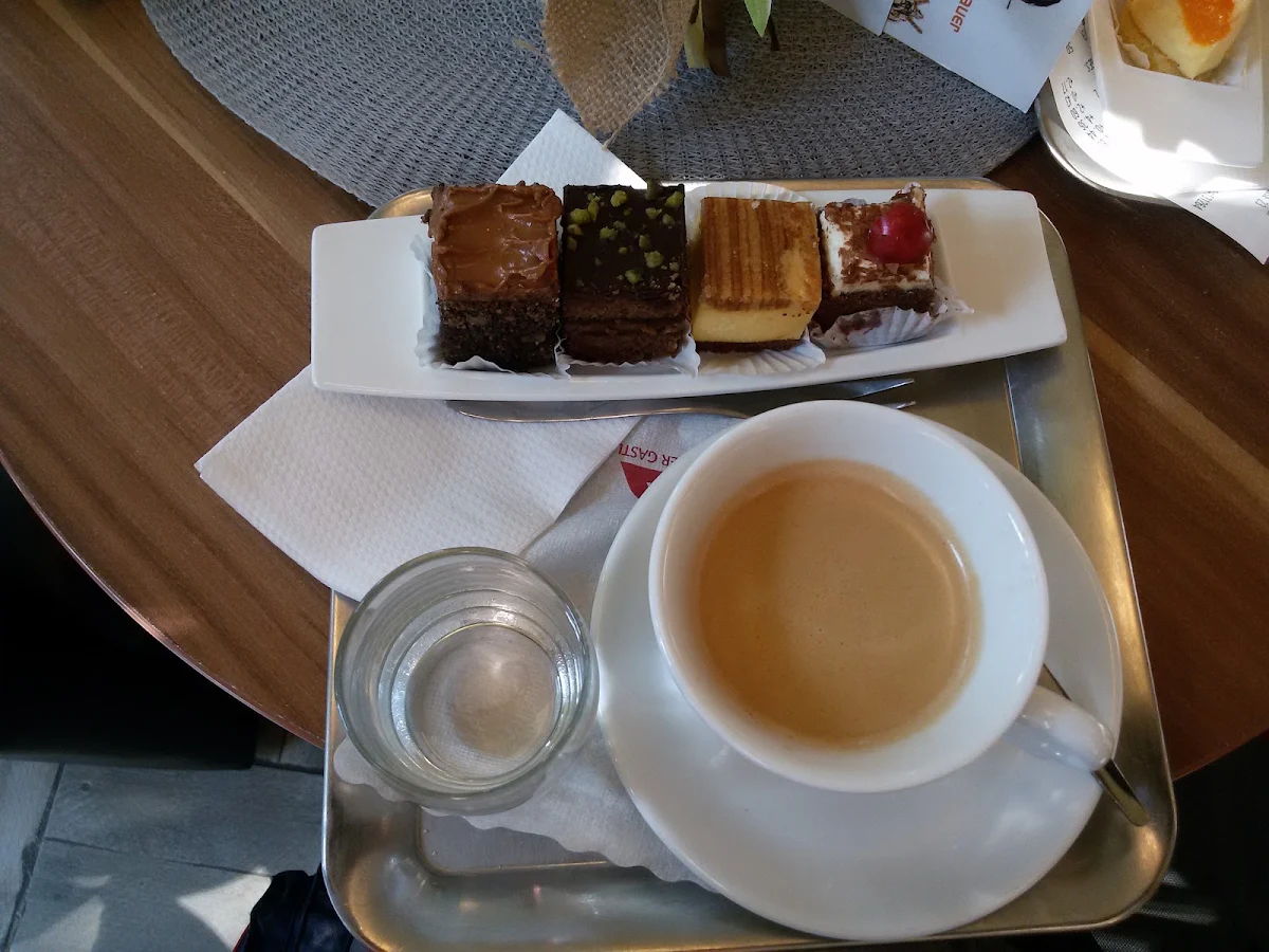 Café Mit Bio Kuchen