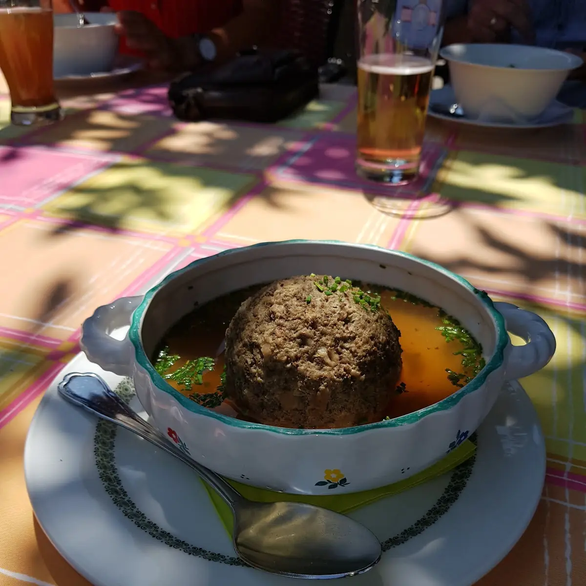 Leberknödelsuppe