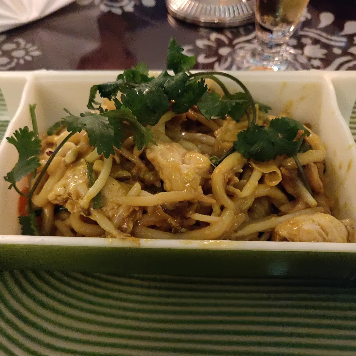 Bánh Canh Xào Gà - Riesenreisnudeln Mit Curry Maishendlfilet Shitake Pilze
