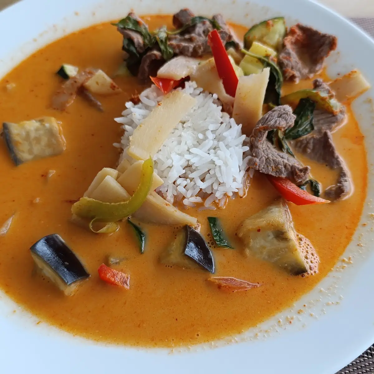 H14 Gaeng Sänger Rotes Curry