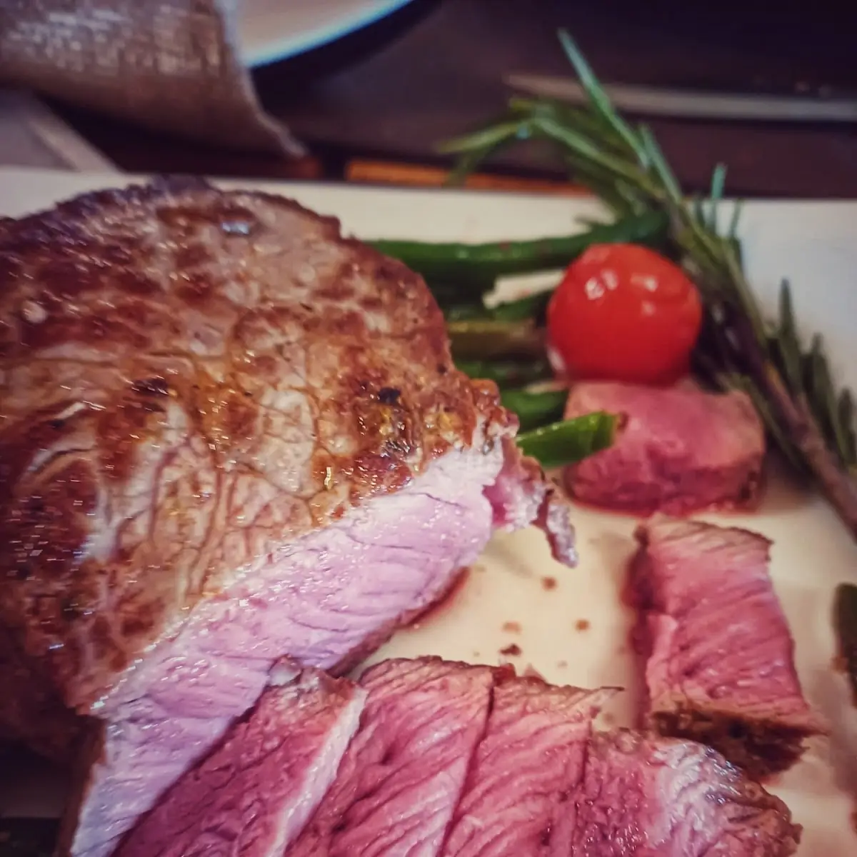 Steak Mit Speckbohnen Und Pommes Frites