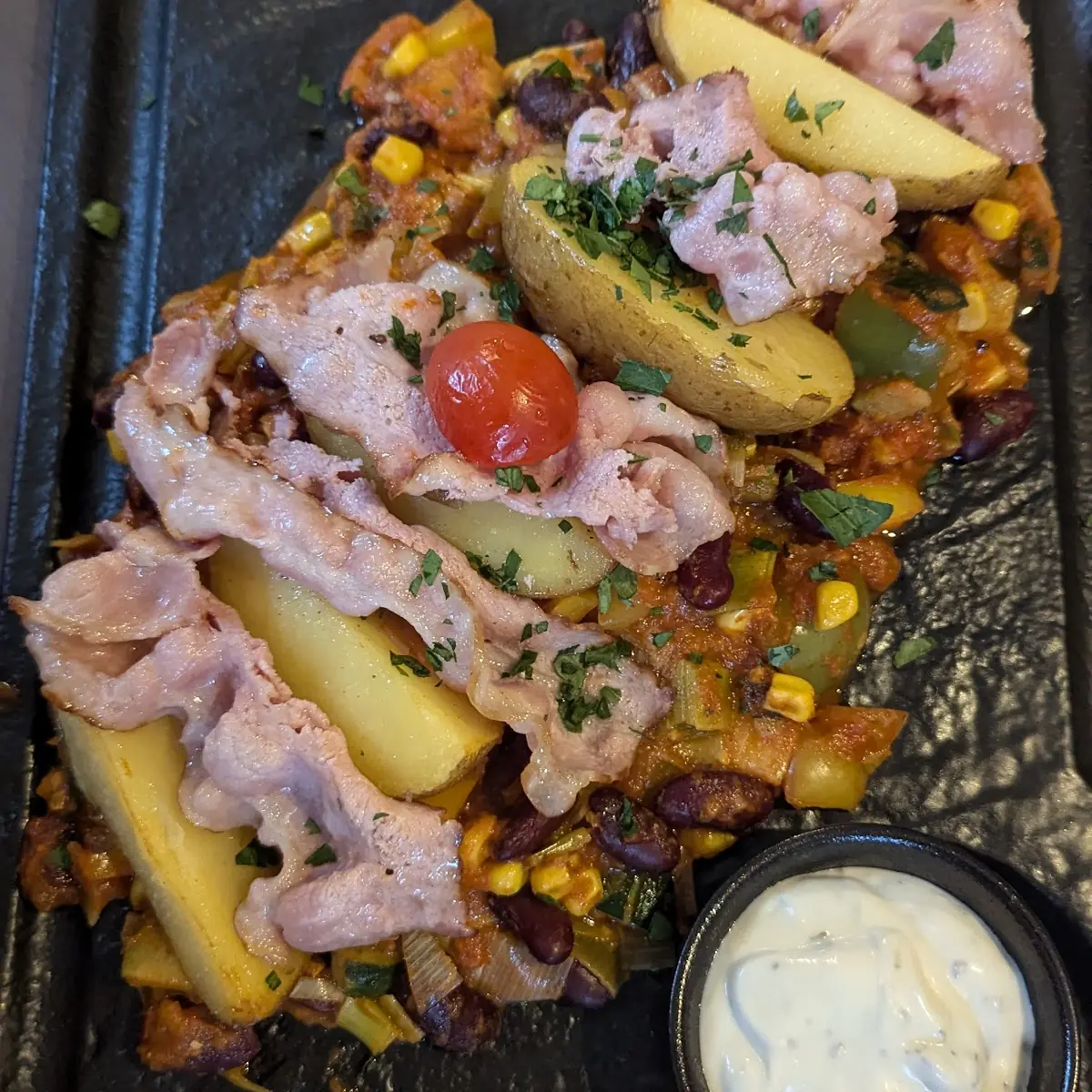 Erdäpfel Mit Speck Und Italienischem Gemüse