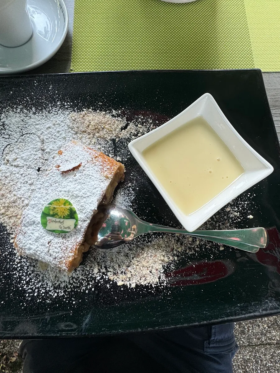 Apfelstrudel