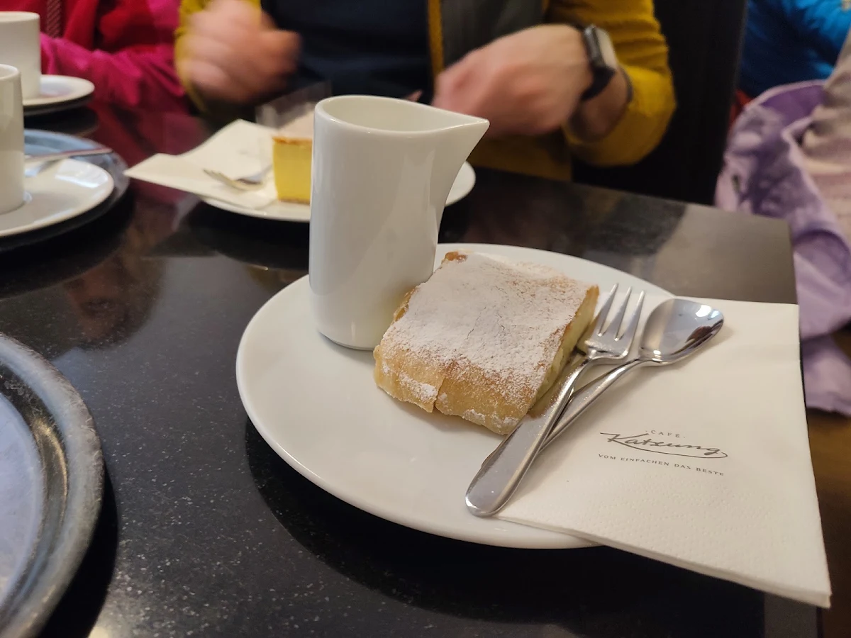 Apfelstrudel Mit Vanillesosse