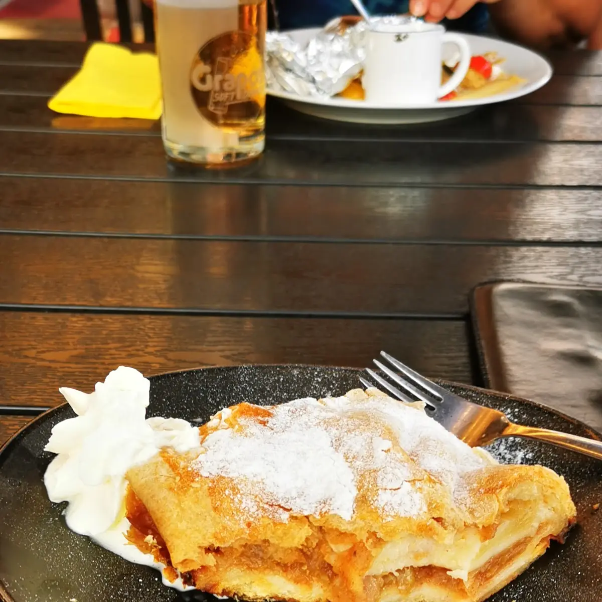 Apfelstrudel