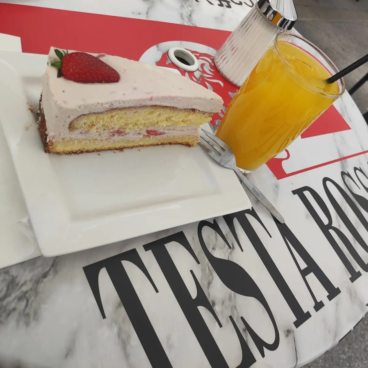 Erdbeer Sahne Torte