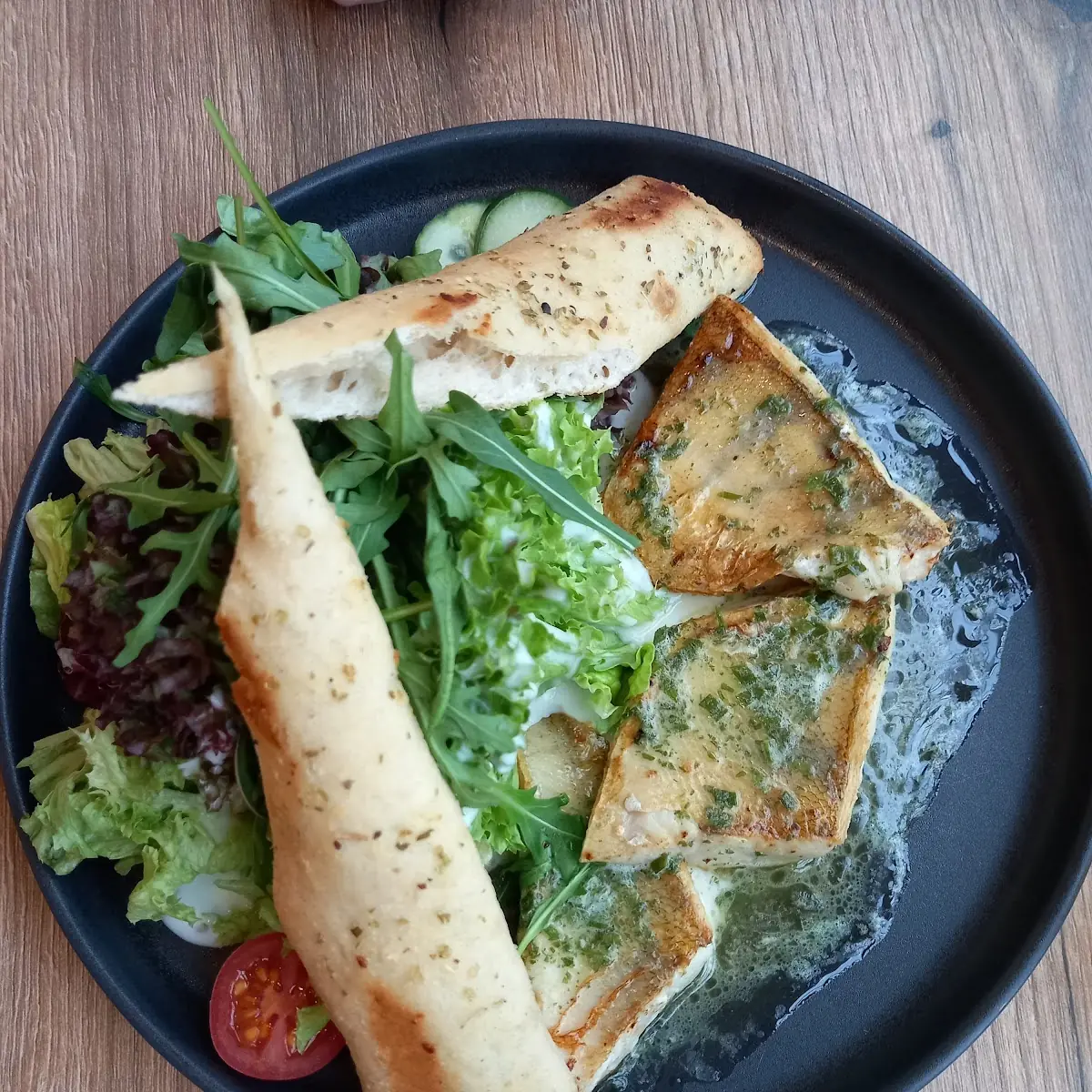 Fisch Mit Salat