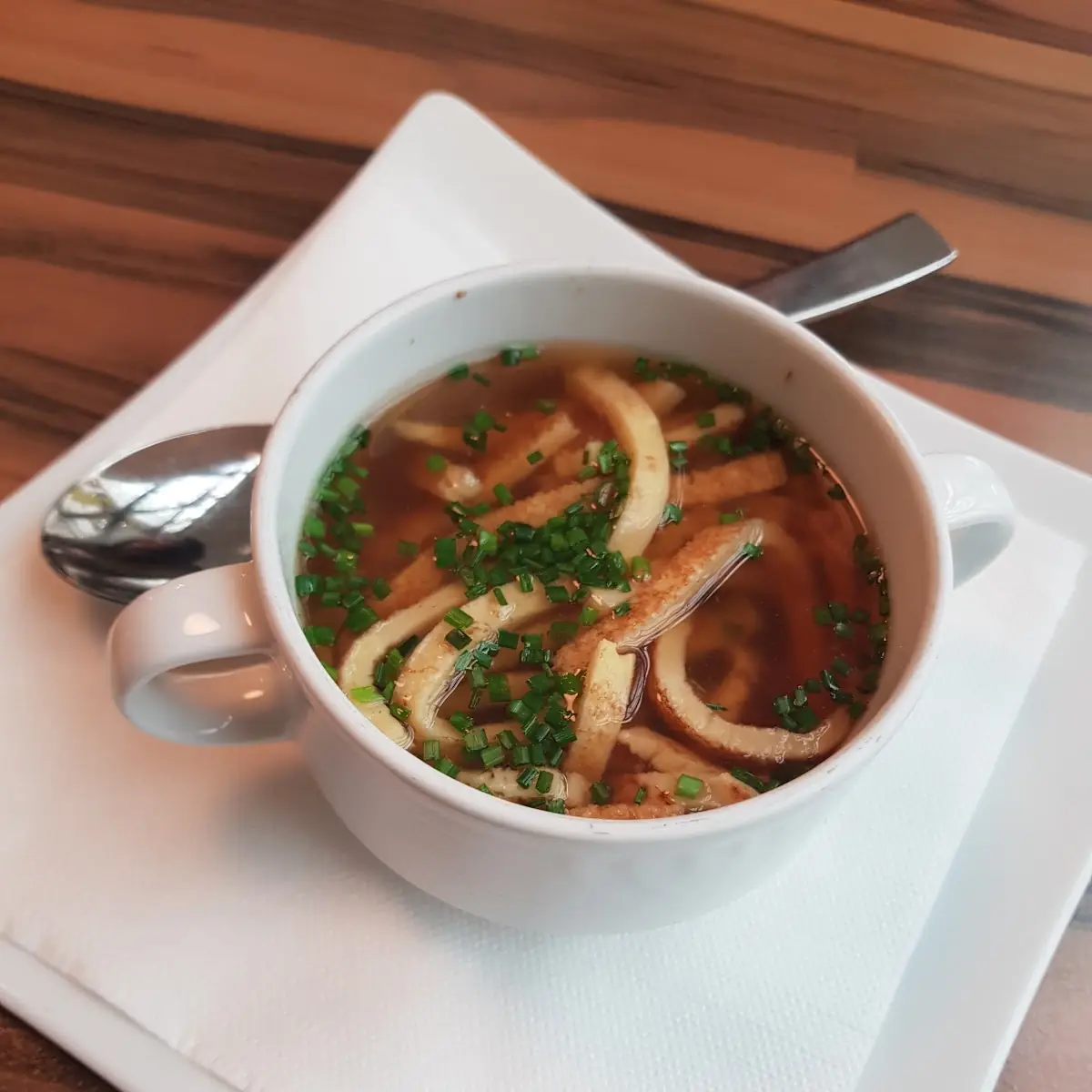 Flädle Suppe