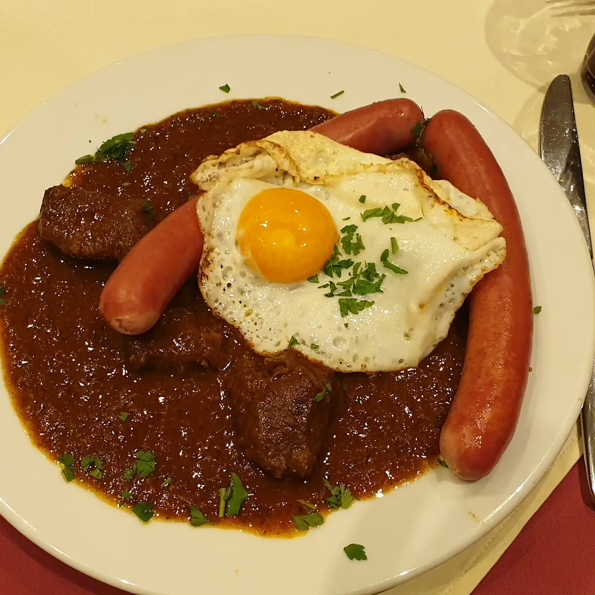 Gulasch 1 Paar Frankfurter Und Das Spiegelei Extra Bestellt