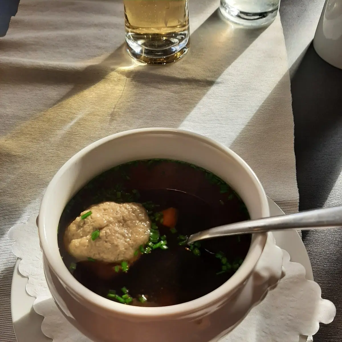 Leberknödelsuppe