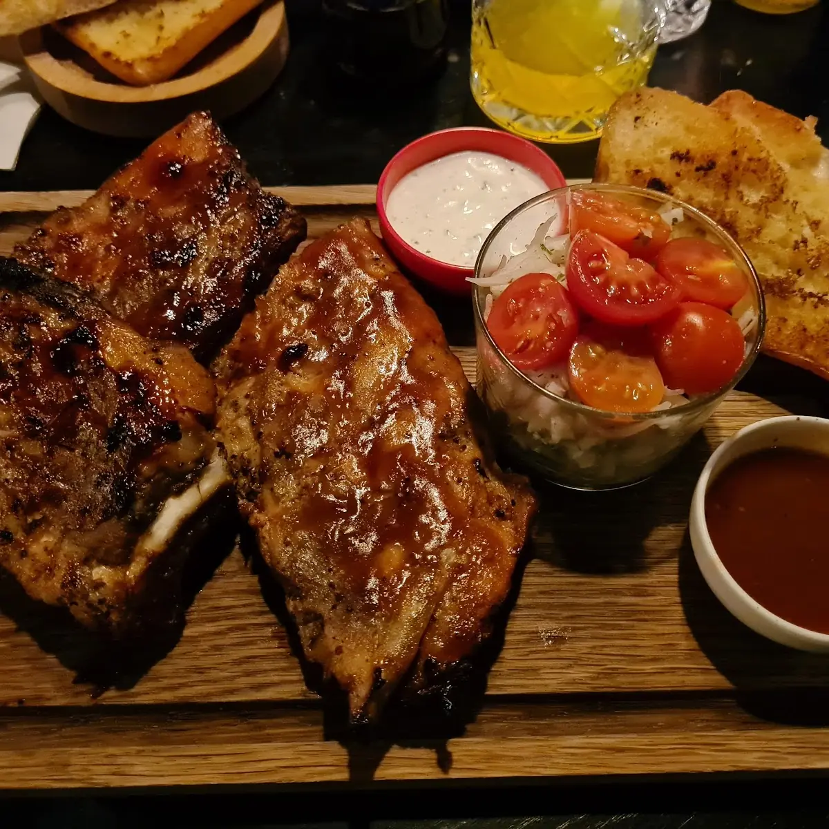 Spicy Ribs, Liebelei Sölden