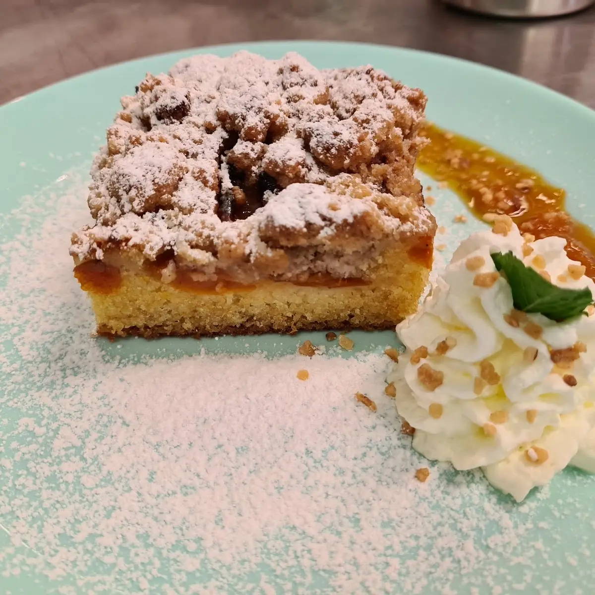 Marillenstreuselkuchen