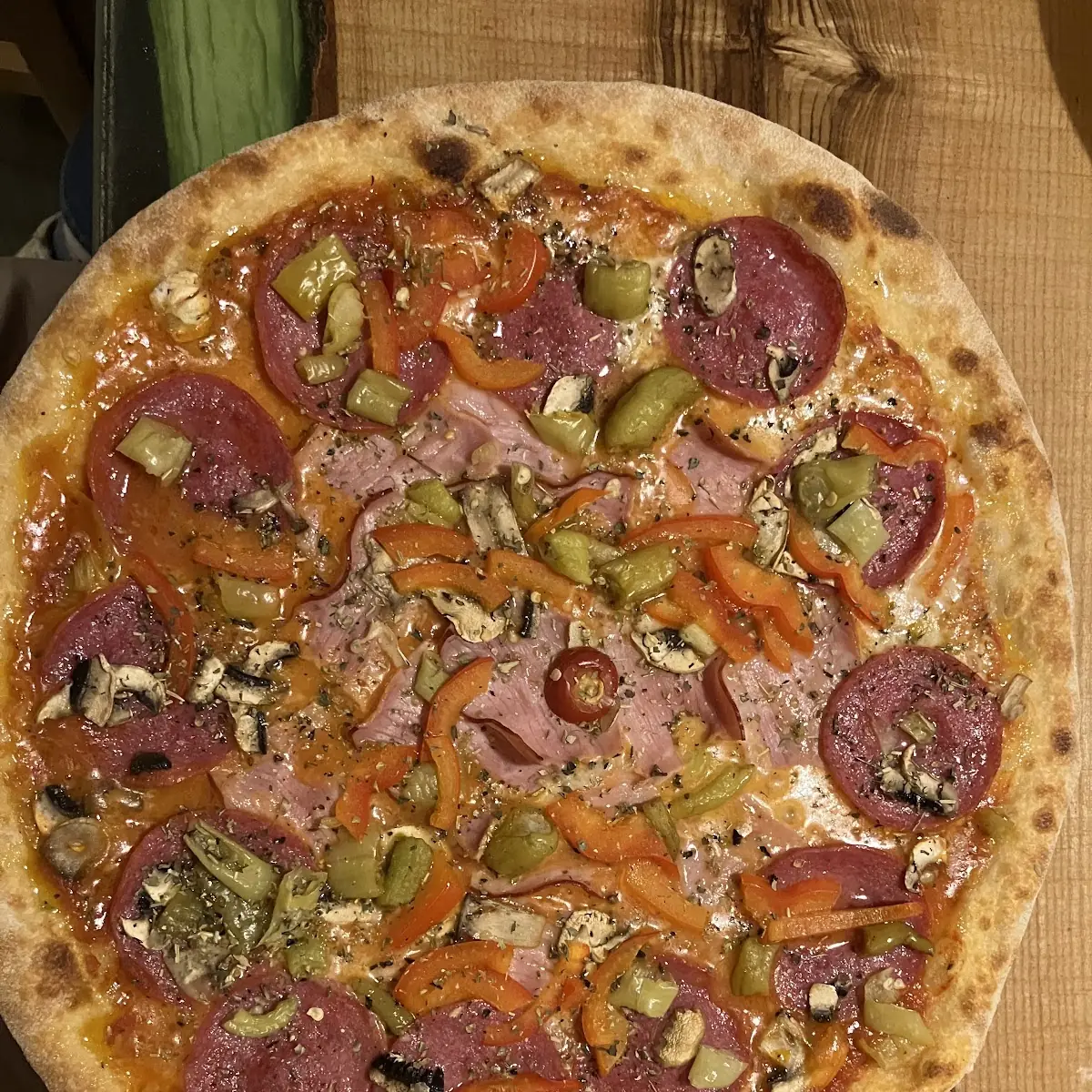 Rostaria Pizza Zwiebeln