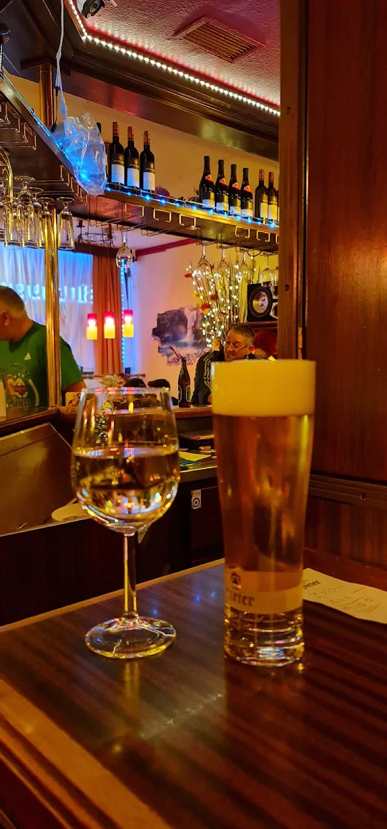 Gutes Bier Und Guter Wein