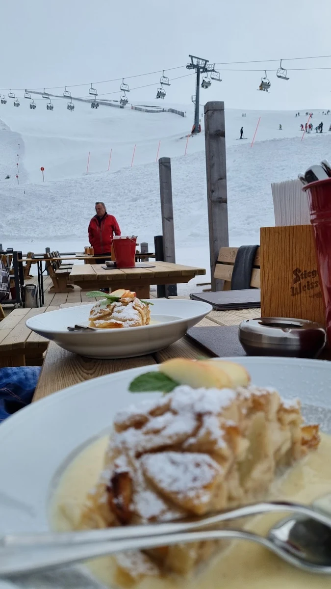 Apfelstrudel Met Vanille Saus