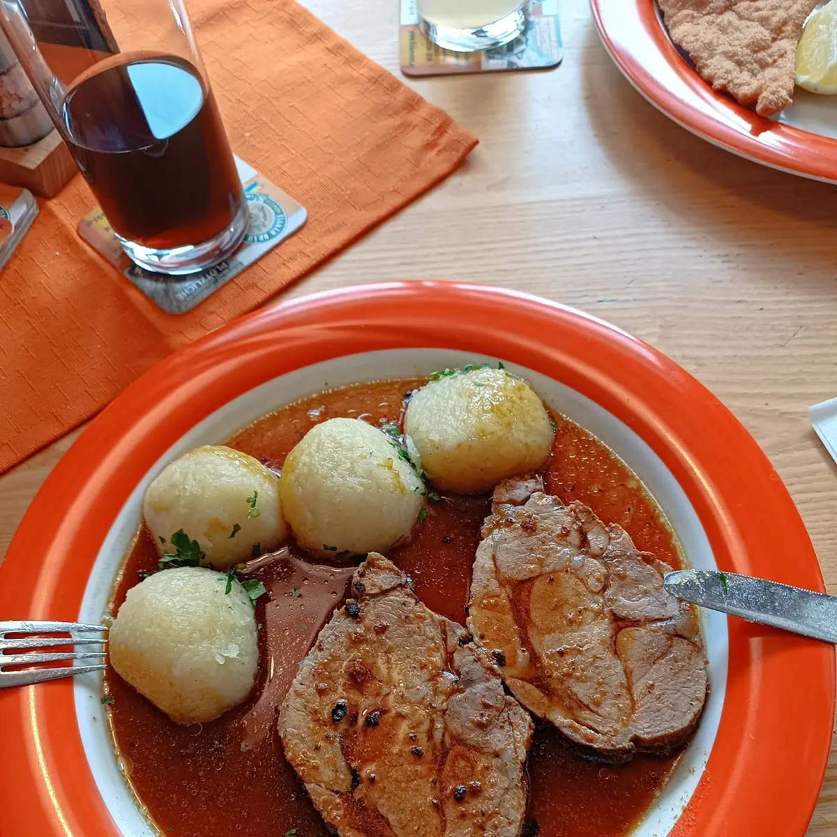 Schweinsbraten Mit Karttoffelknödel