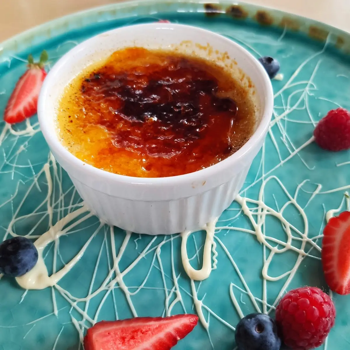 Limoncello-Cheesecake Creme Brulee