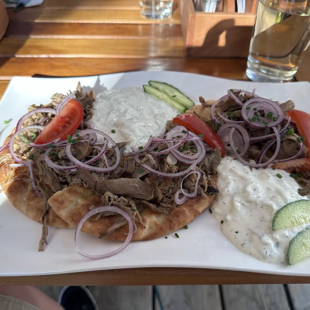 Pulled Chicken Pita