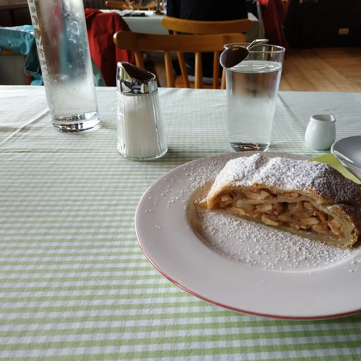 Apfelstrudel