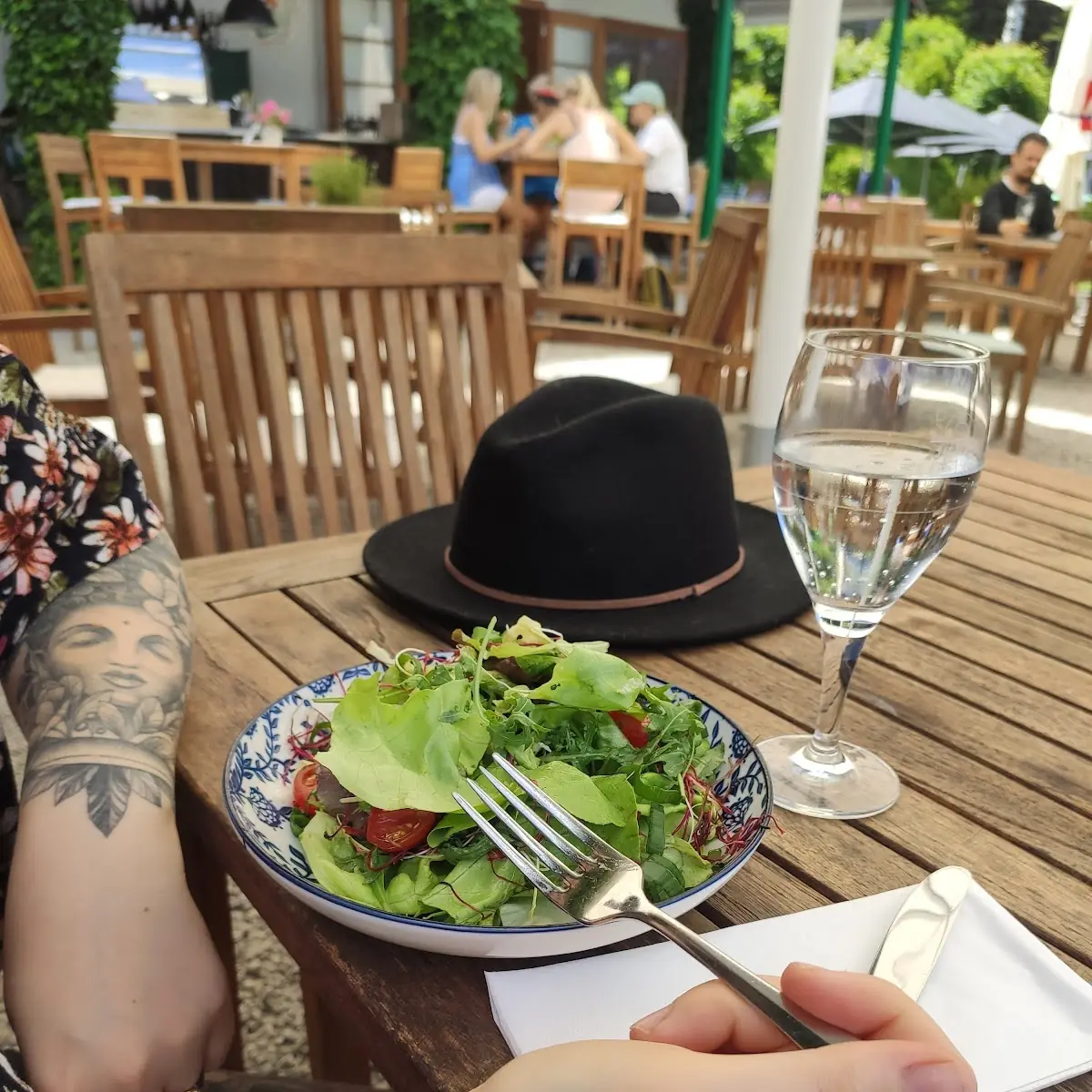 Strandcafe Poke Bowl Mit Saibling Mariniert