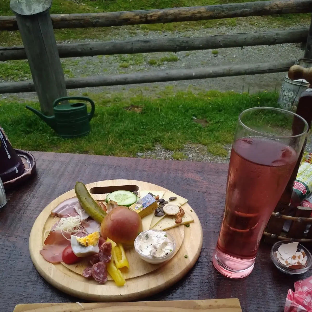 Eine Sausenplatte