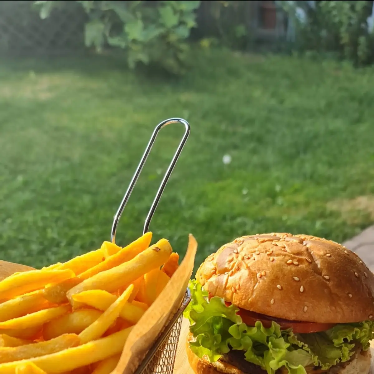 Classic Burger Menü