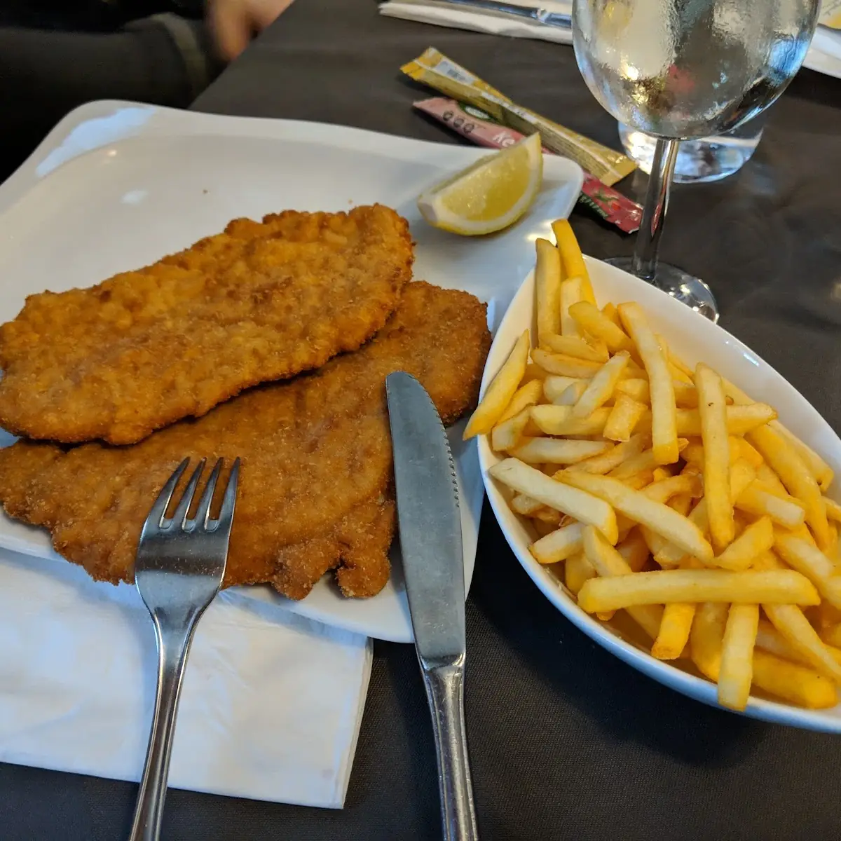 Steirischer Backhendlsalat